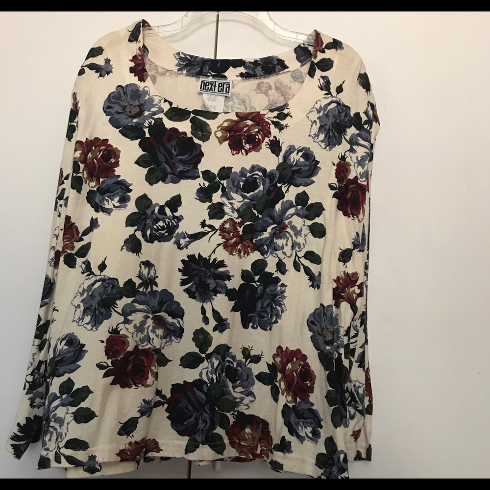 Next Era Plus Size 1X Long Sleeve Floral Rose Cotton Tee  Multicolor Scoop Neck